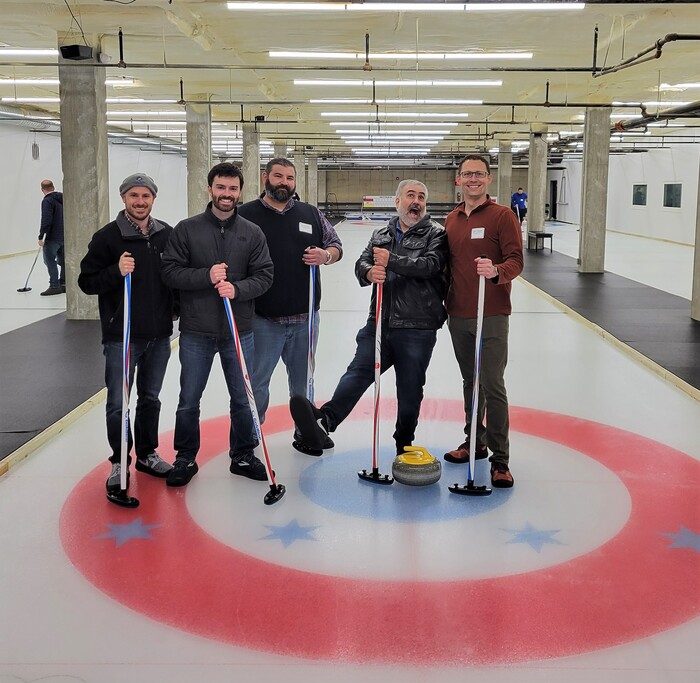 The Windy City Curling Club a hit with the Young Professionals of ECA Chicago!